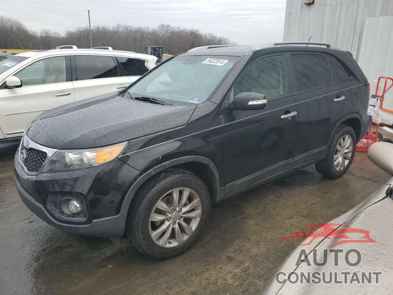 KIA SORENTO 2011 - 5XYKU4A28BG152562