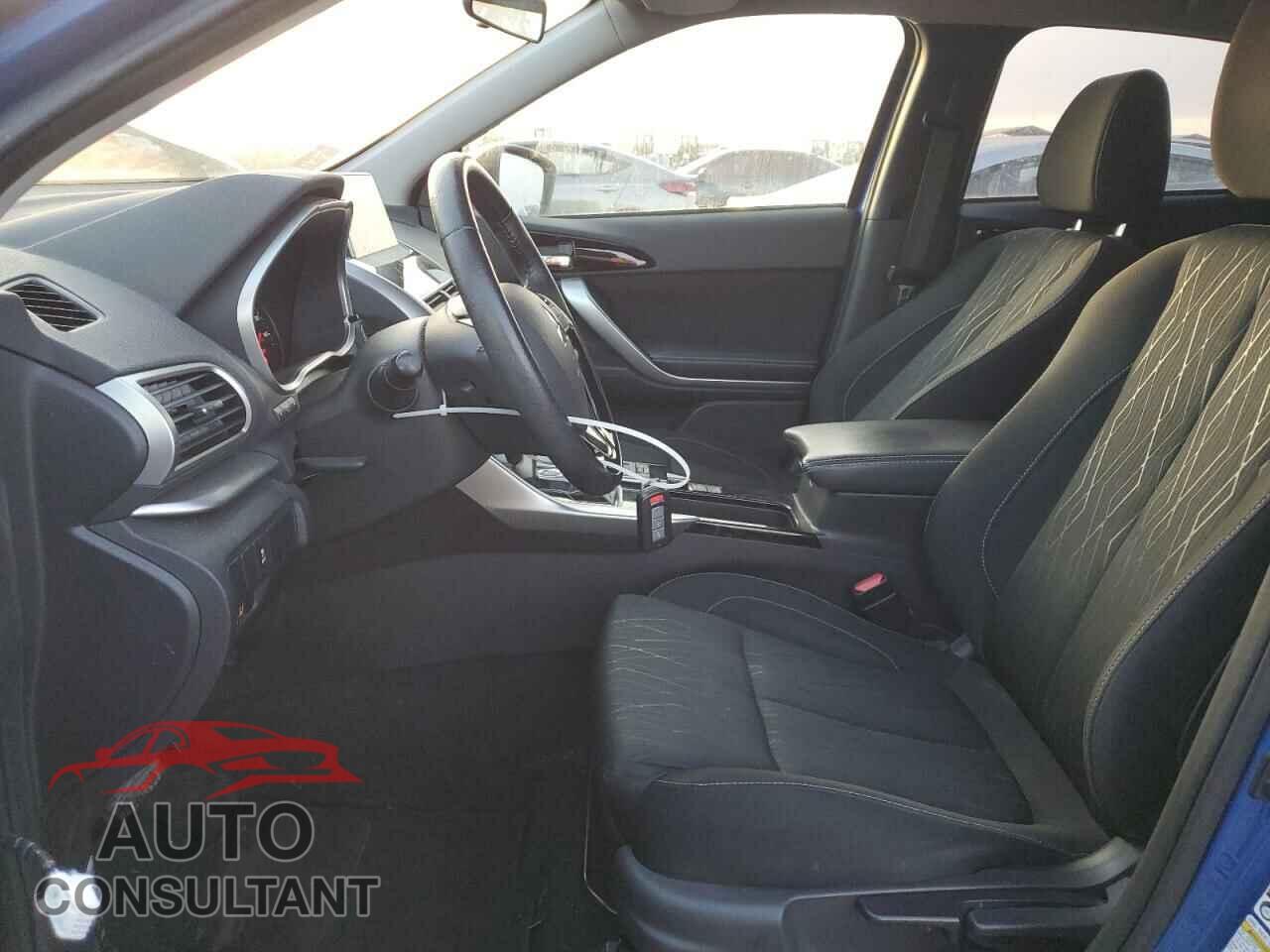 MITSUBISHI ECLIPSE 2018 - JA4AT5AA3JZ062273