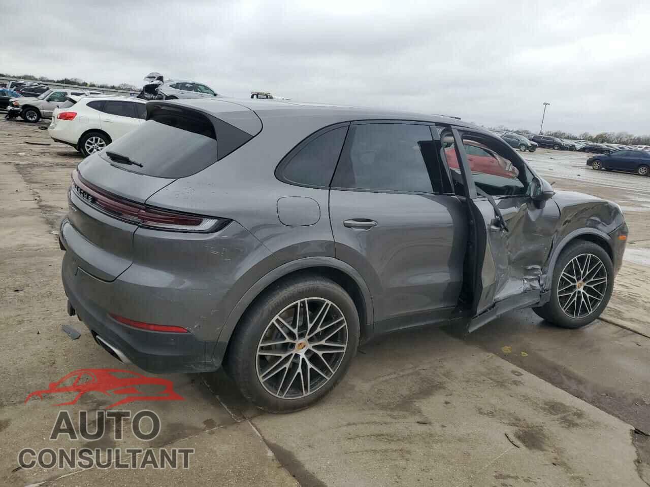 PORSCHE CAYENNE 2024 - WP1AA2AY2RDA03438