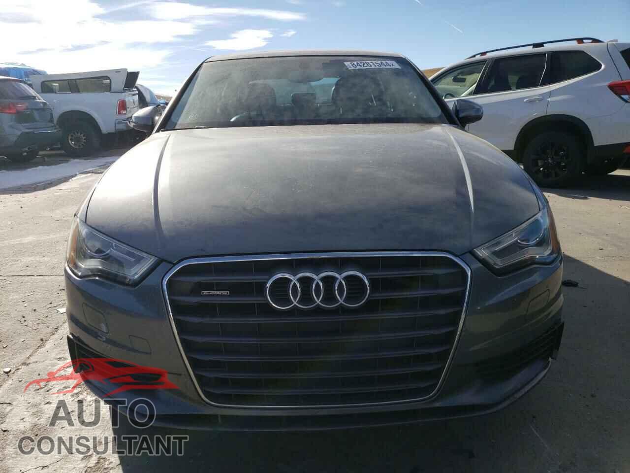 AUDI A3 2015 - WAUBFGFF8F1006141