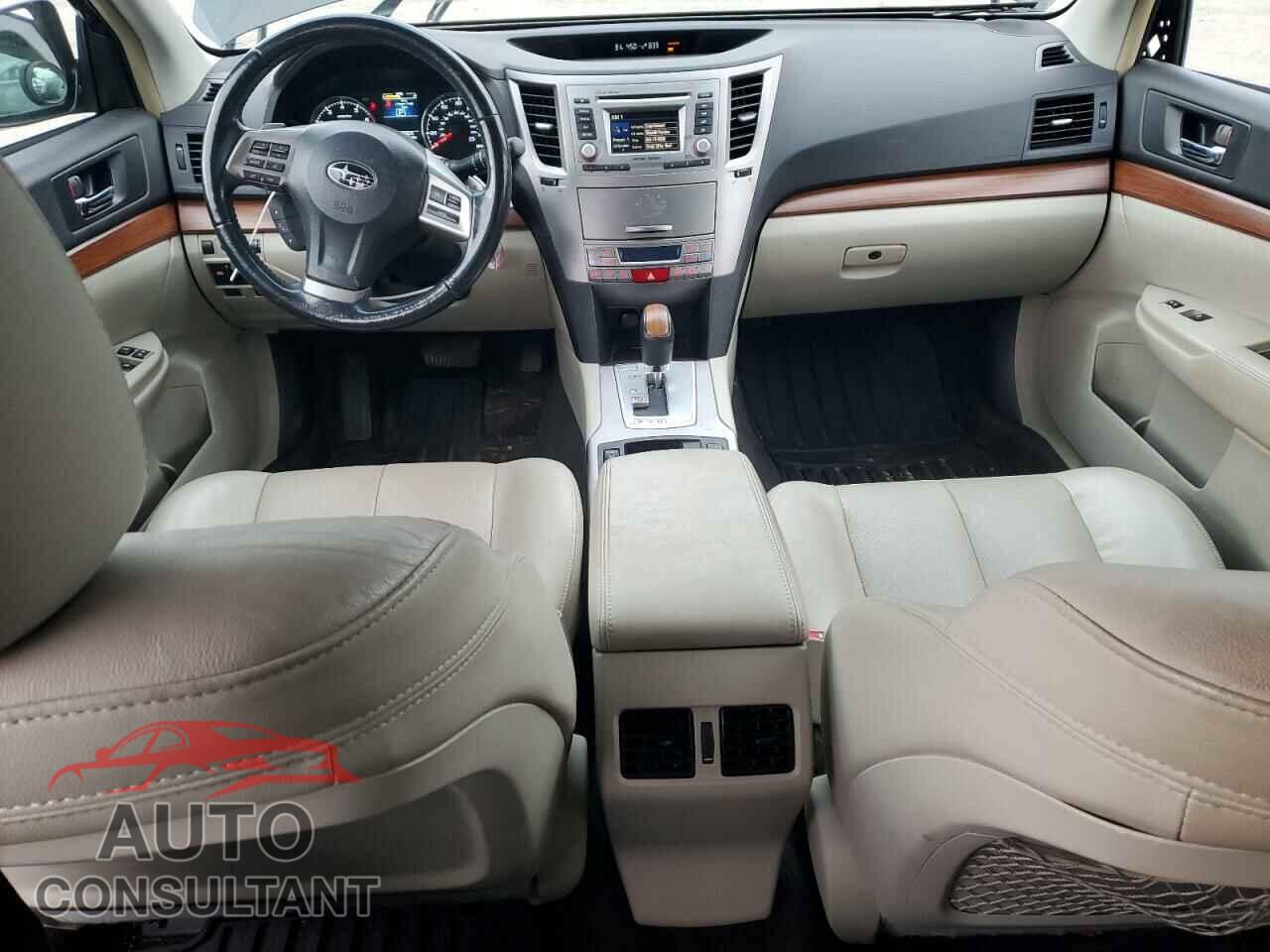 SUBARU OUTBACK 2014 - 4S4BRBLC2E3207068