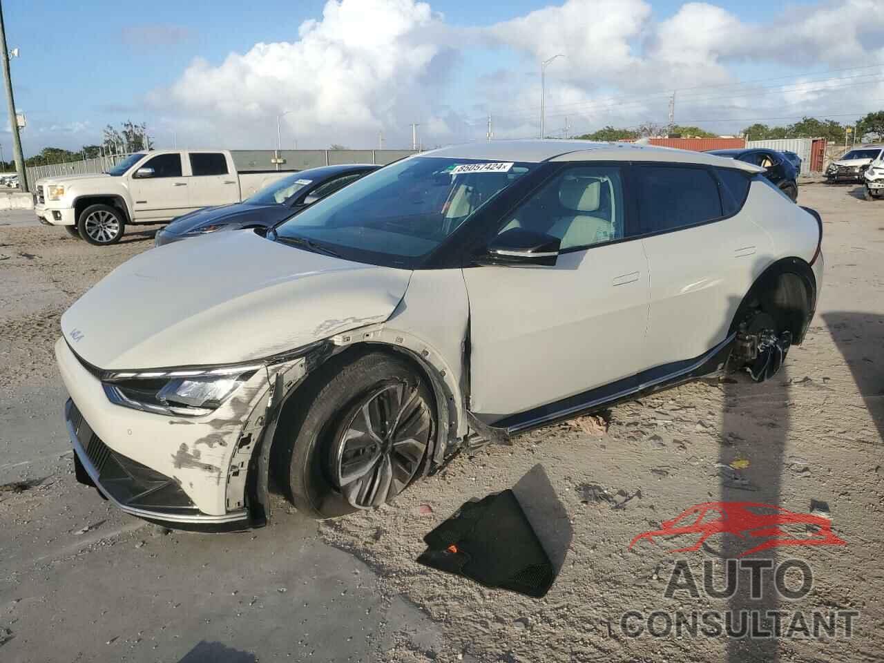 KIA EV6 LIGHT 2022 - KNDC3DLC2N5043668