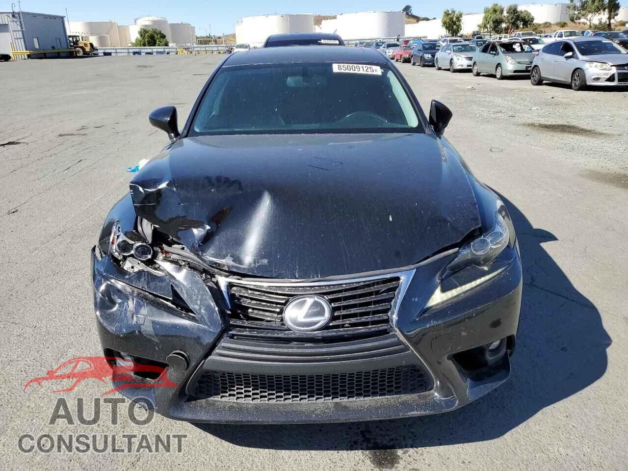 LEXUS IS 2015 - JTHBF1D29F5064220