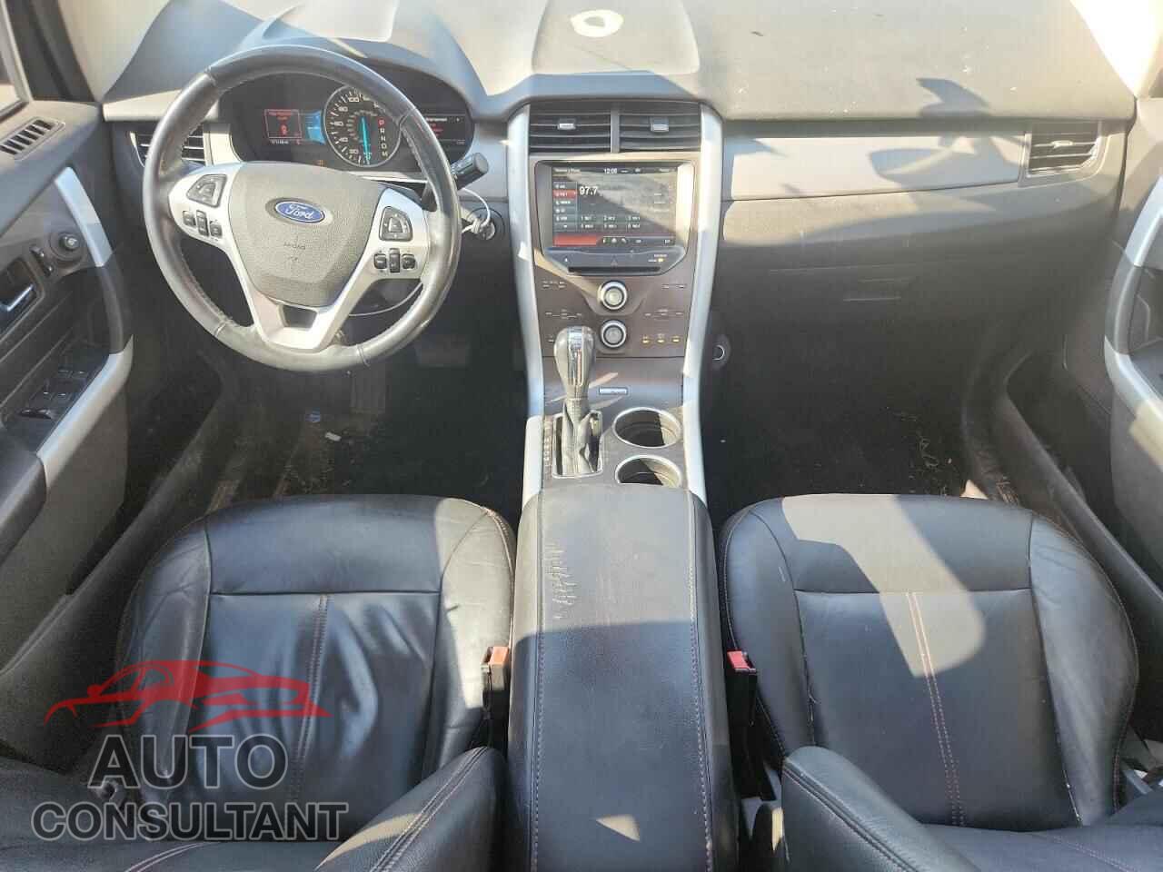 FORD EDGE 2011 - 2FMDK3JC2BBB34334