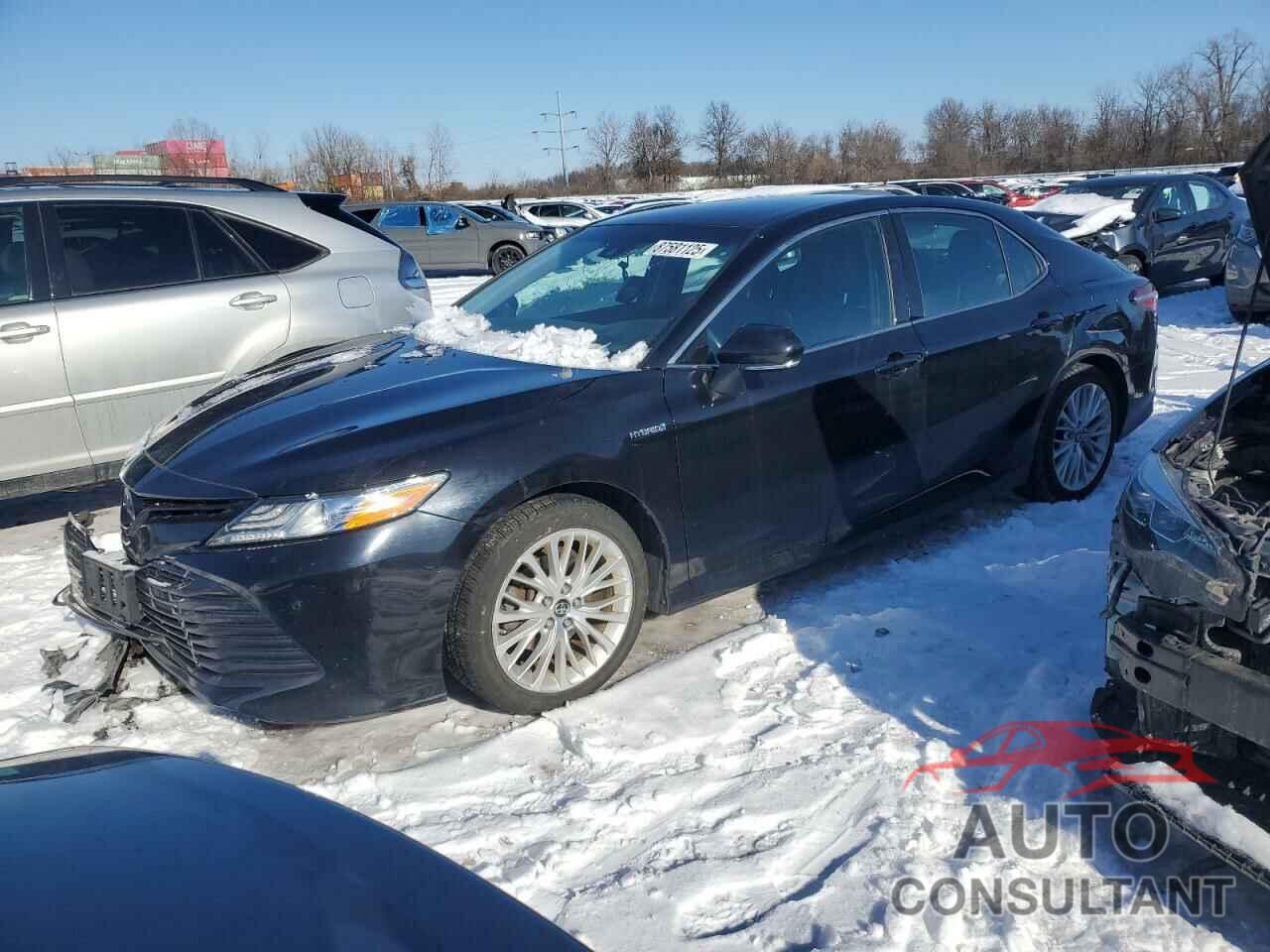 TOYOTA CAMRY 2018 - 4T1B21HK5JU007255