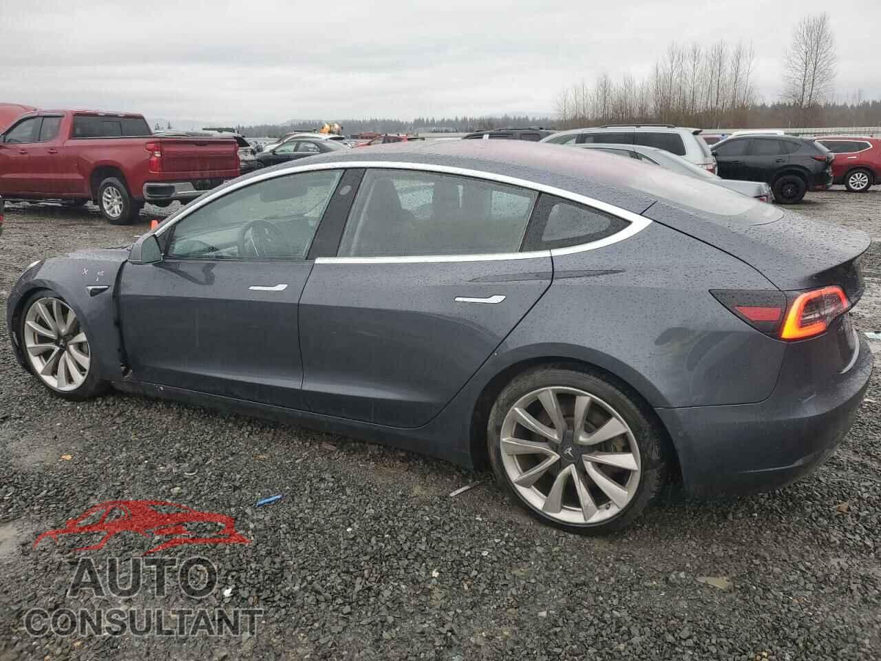 TESLA MODEL 3 2018 - 5YJ3E1EB2JF090978