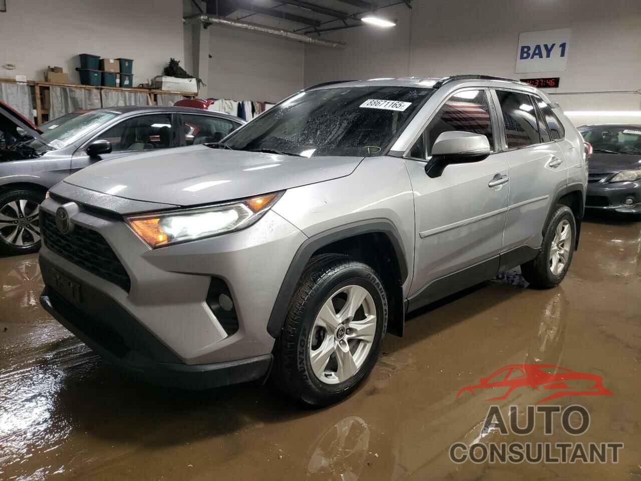 TOYOTA RAV4 2021 - 2T3P1RFV6MC215890