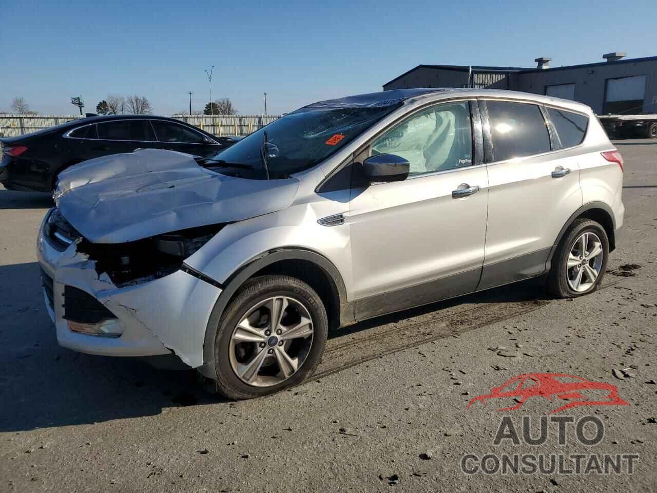 FORD ESCAPE 2015 - 1FMCU9G90FUA32342