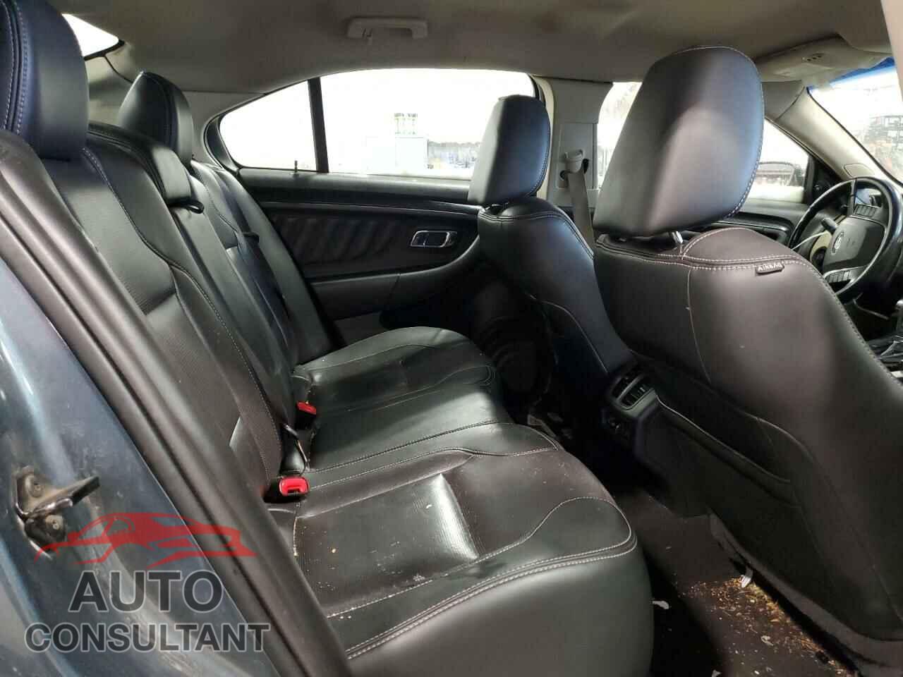 FORD TAURUS 2010 - 1FAHP2FW3AG143576