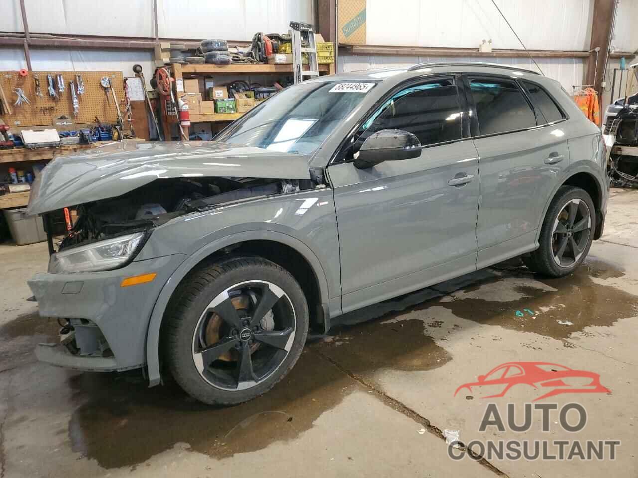 AUDI Q5 2019 - WA1ENAFY1K2044701