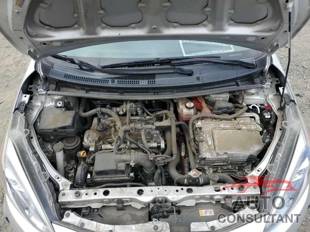 TOYOTA PRIUS 2018 - JTDKDTB30J1619344