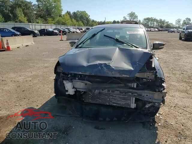 FORD FOCUS 2017 - 1FADP3H21HL298417
