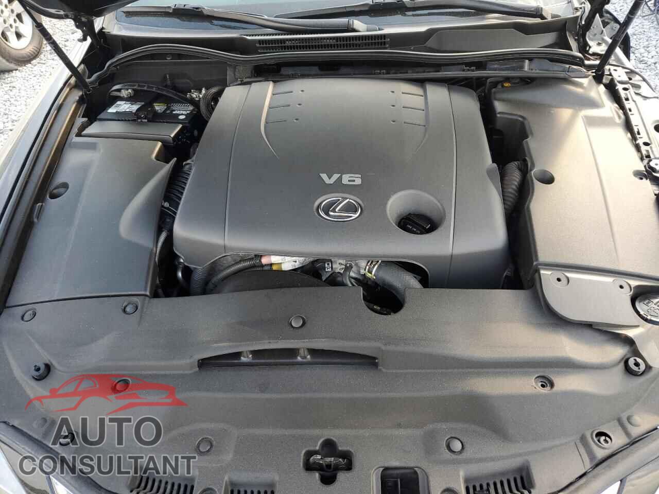 LEXUS IS 2015 - JTHFF2C24F2531991