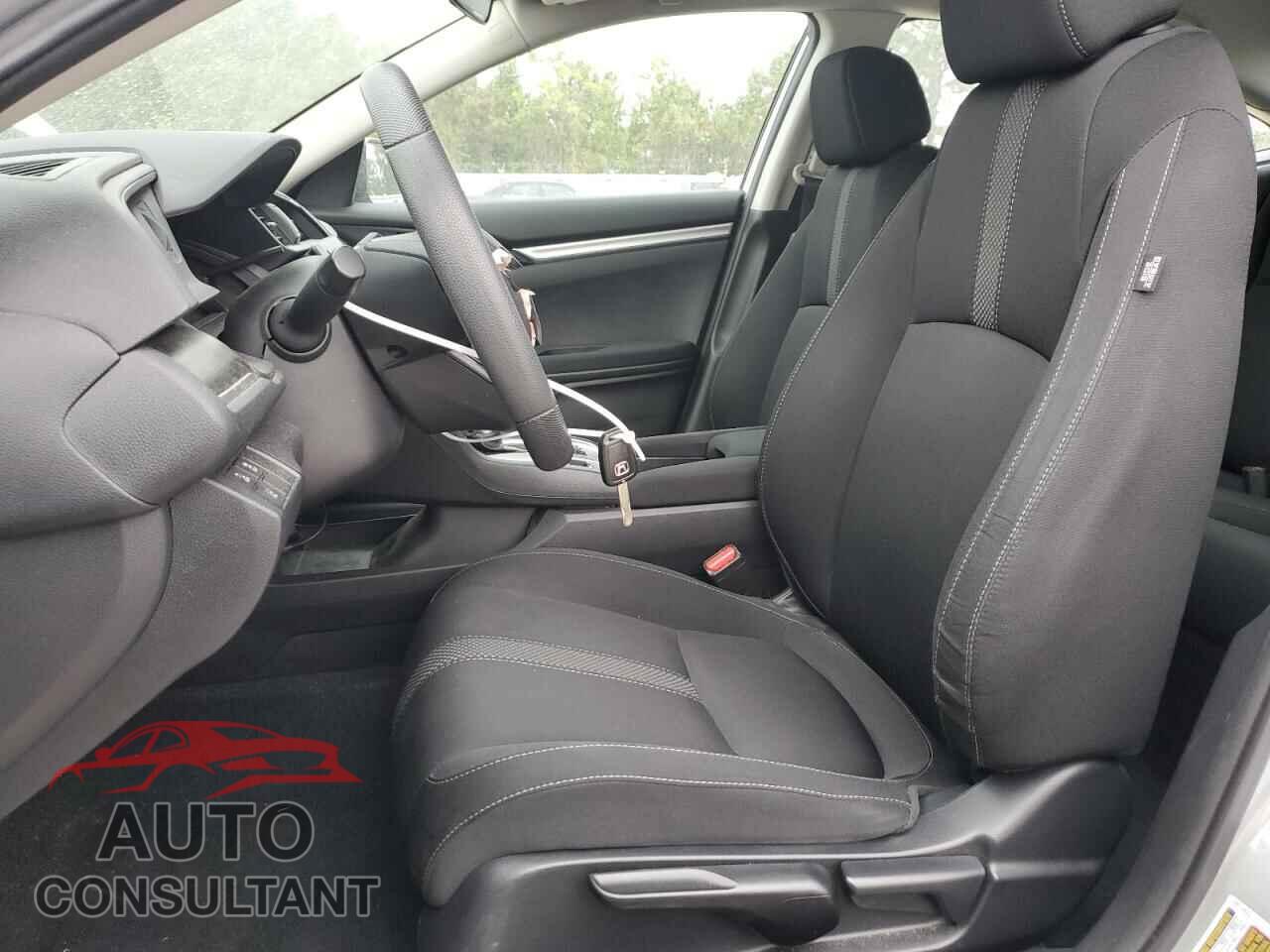 HONDA CIVIC 2019 - 2HGFC2F60KH598227
