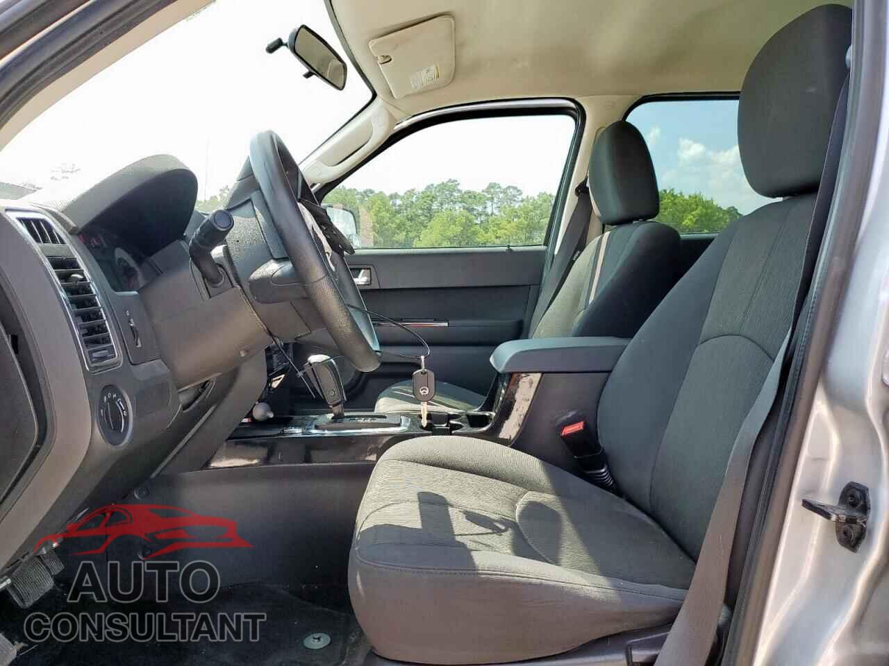 MAZDA TRIBUTE 2011 - 4F2CY0C7XBKM03327