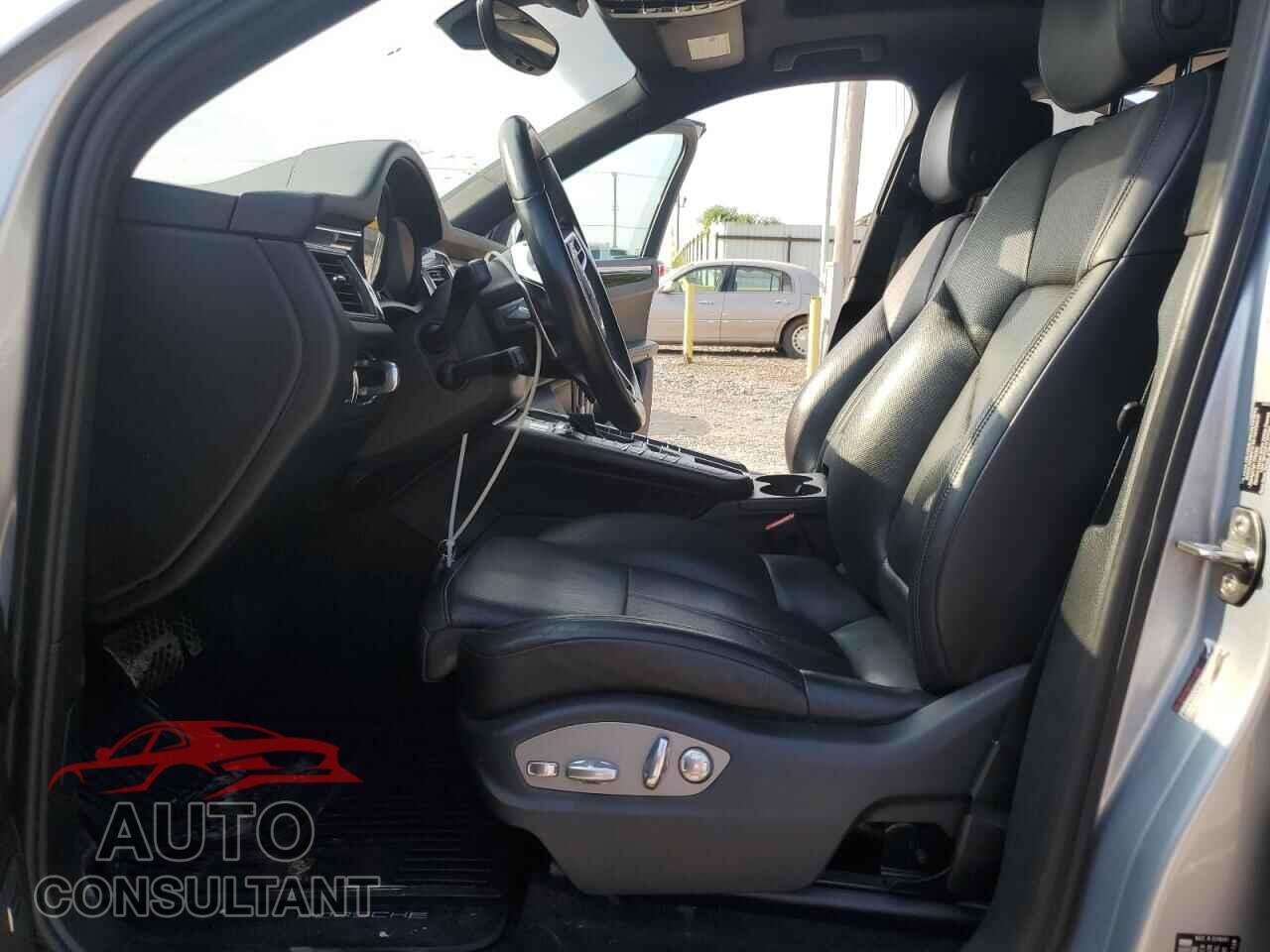 PORSCHE MACAN 2015 - WP1AB2A52FLB44594