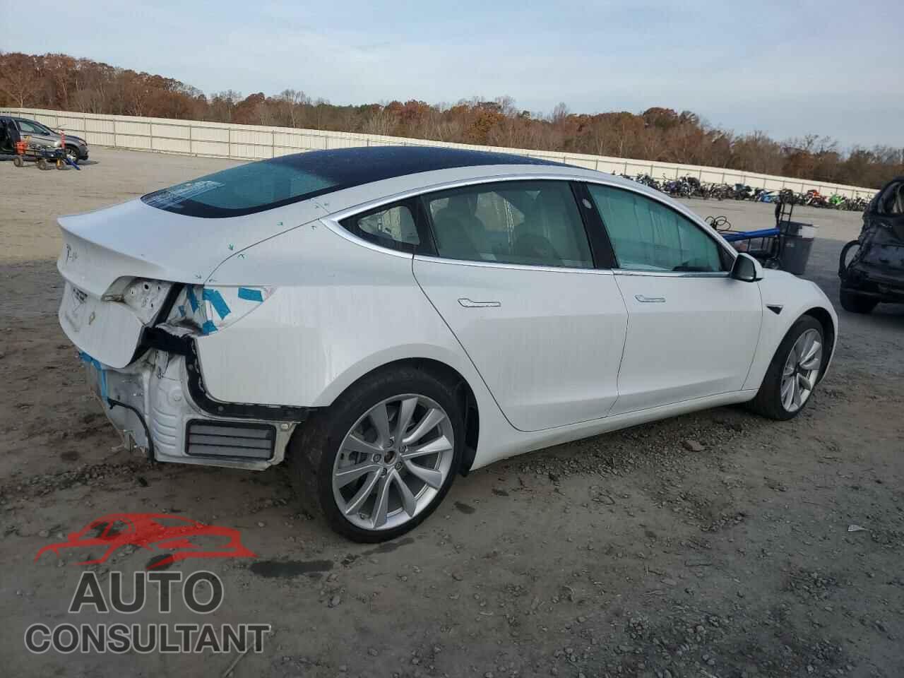 TESLA MODEL 3 2020 - 5YJ3E1EA5LF509903