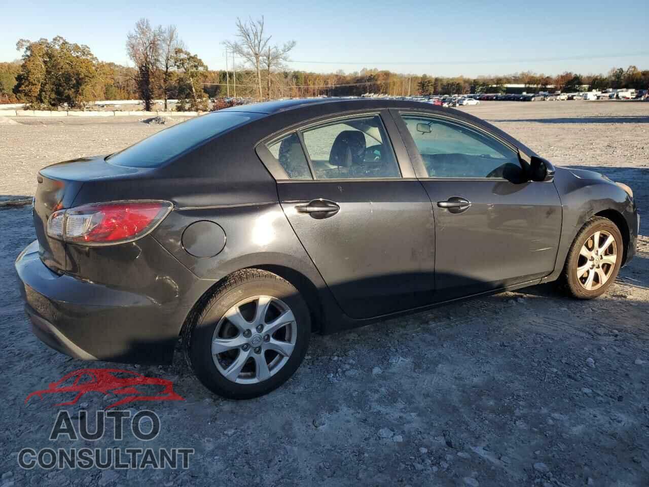 MAZDA 3 2011 - JM1BL1VF4B1469642