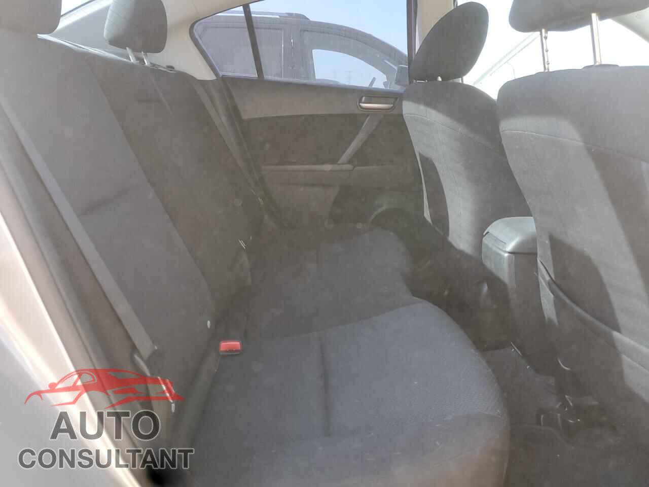 MAZDA 3 2011 - JM1BL1VG2B1496802