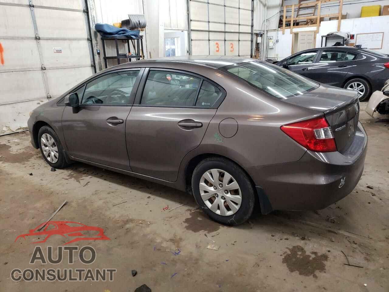HONDA CIVIC 2012 - 2HGFB2E56CH528700