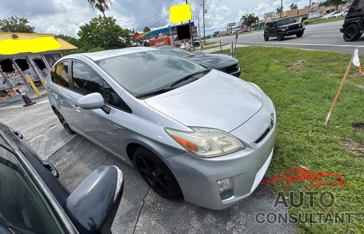 TOYOTA PRIUS 2011 - JTDKN3DUXB5333899