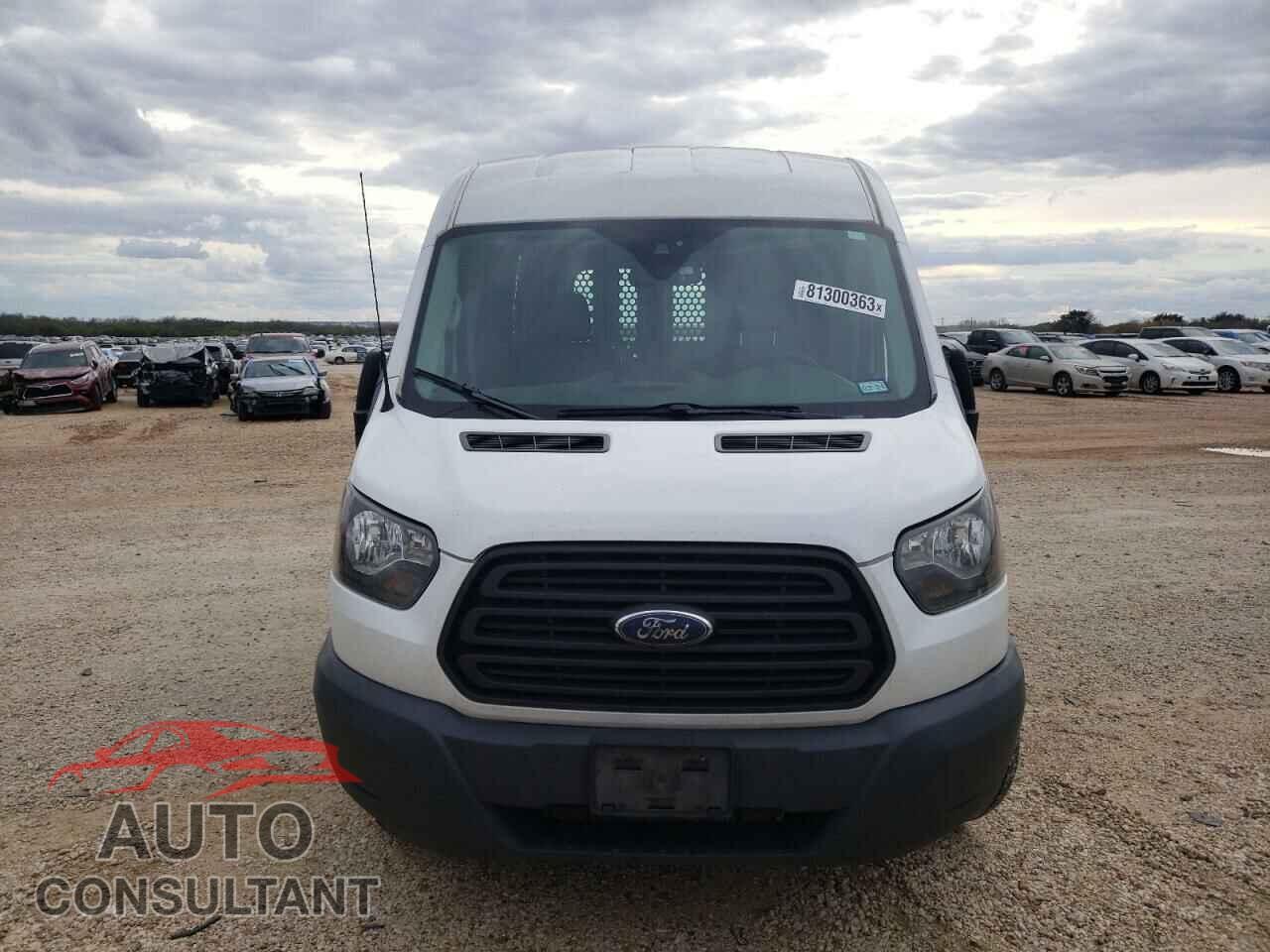 FORD TRANSIT 2018 - 1FTYR2CM0JKB39893
