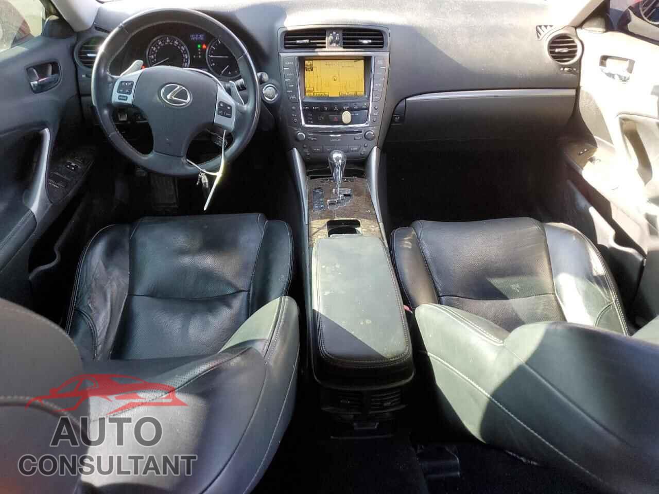 LEXUS IS 2011 - JTHBF5C29B5137914
