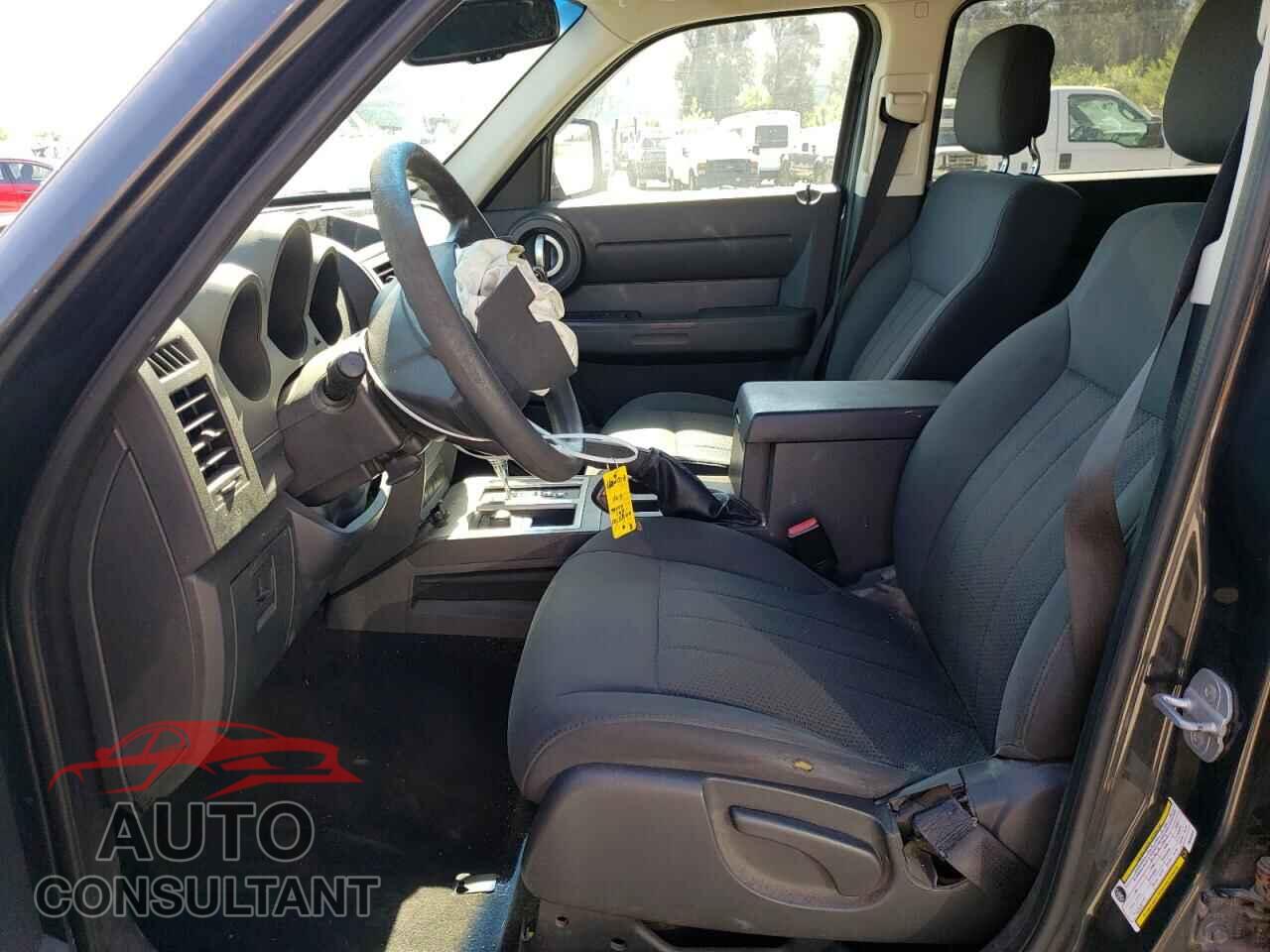 DODGE NITRO 2011 - 1D4PU4GX4BW543979