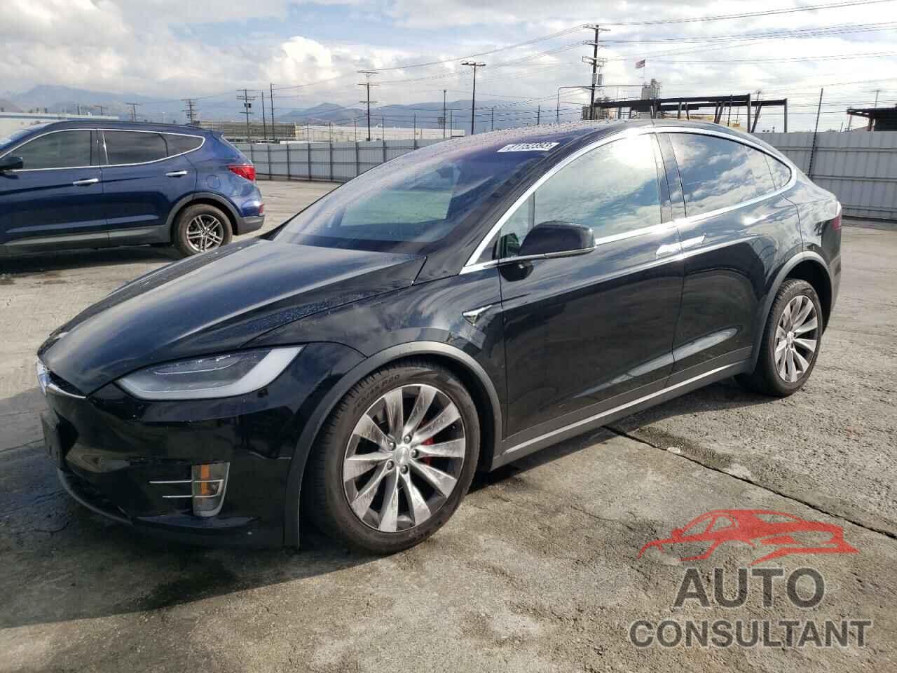 TESLA MODEL X 2020 - 5YJXCAE49LF236286