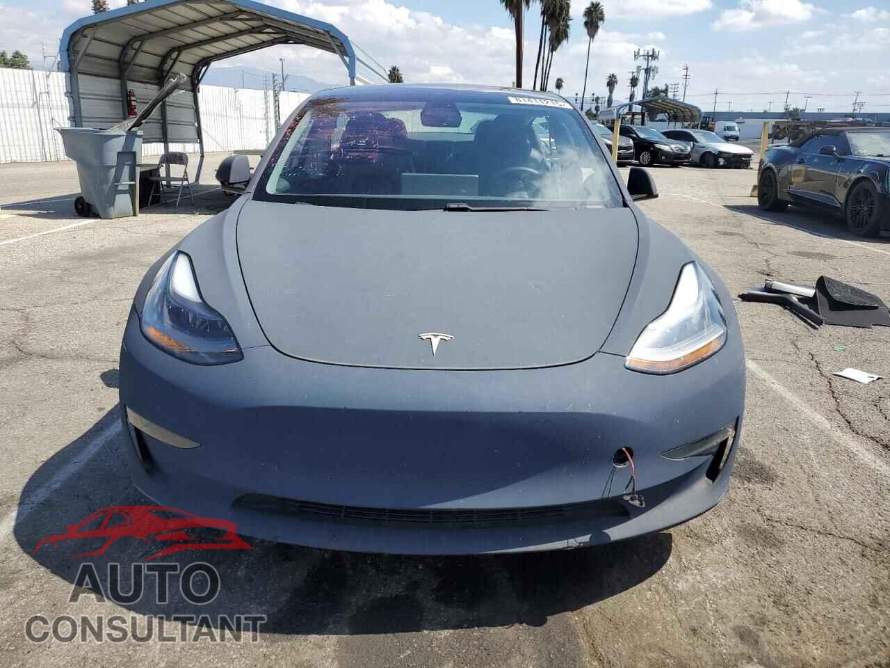 TESLA MODEL 3 2021 - 5YJ3E1EC8MF005722