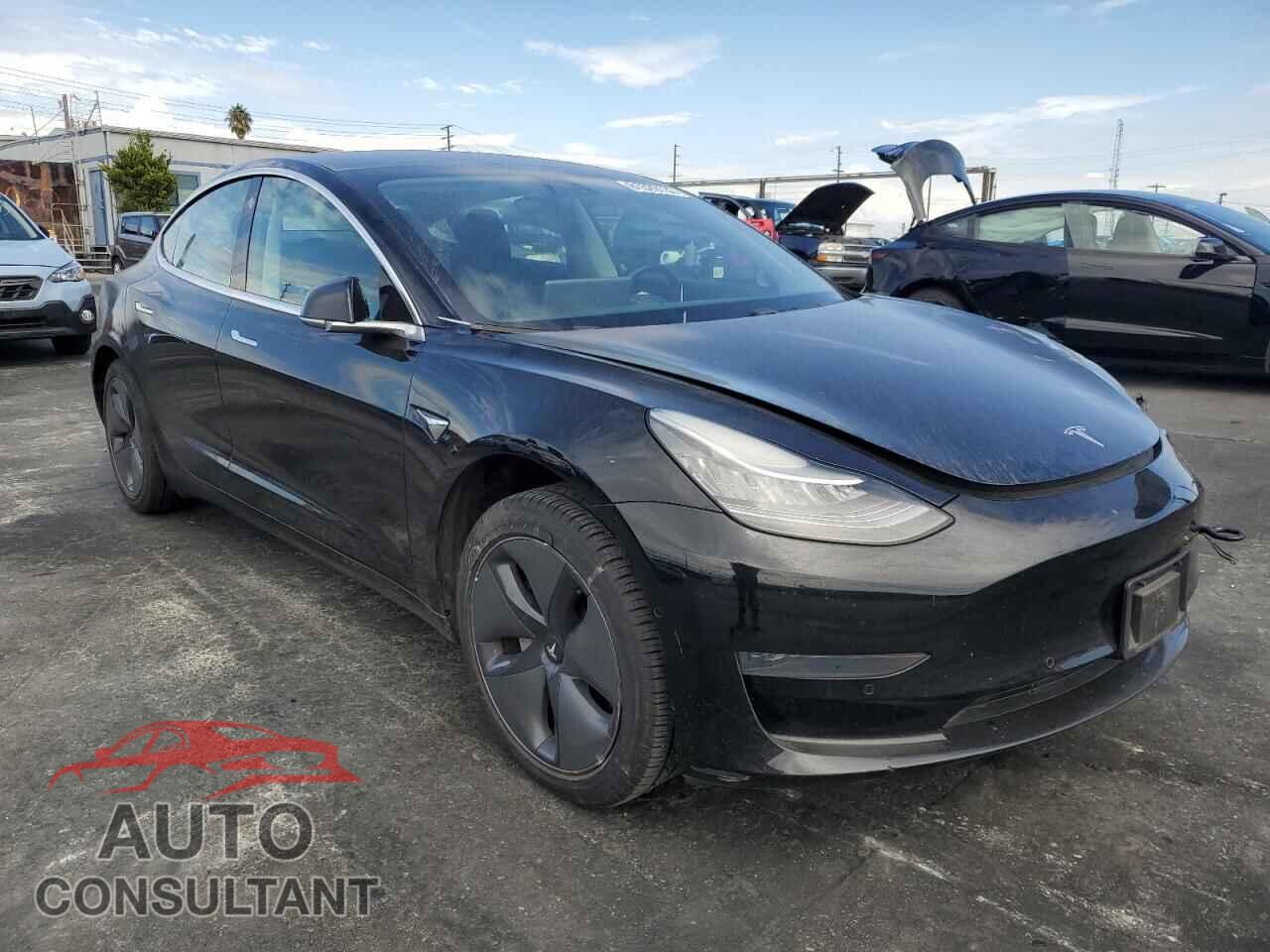 TESLA MODEL 3 2020 - 5YJ3E1EA0LF704565