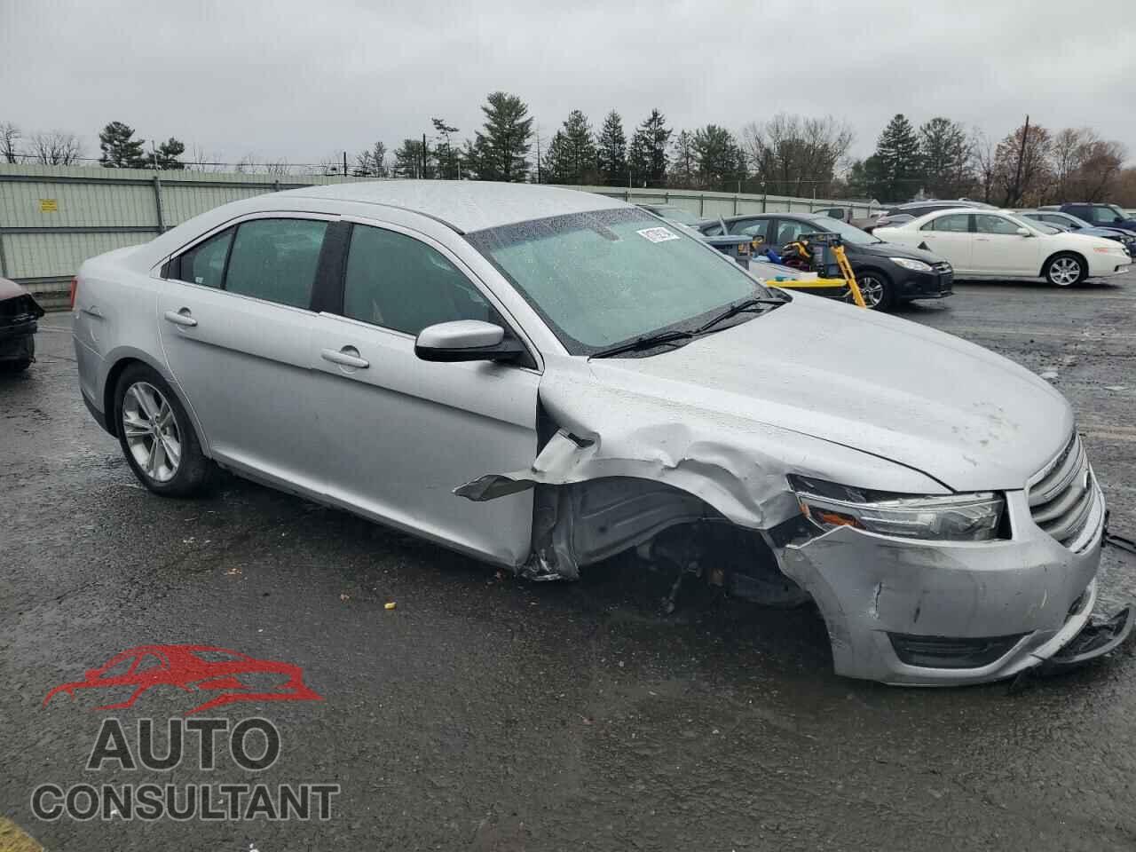 FORD TAURUS 2013 - 1FAHP2E80DG221531