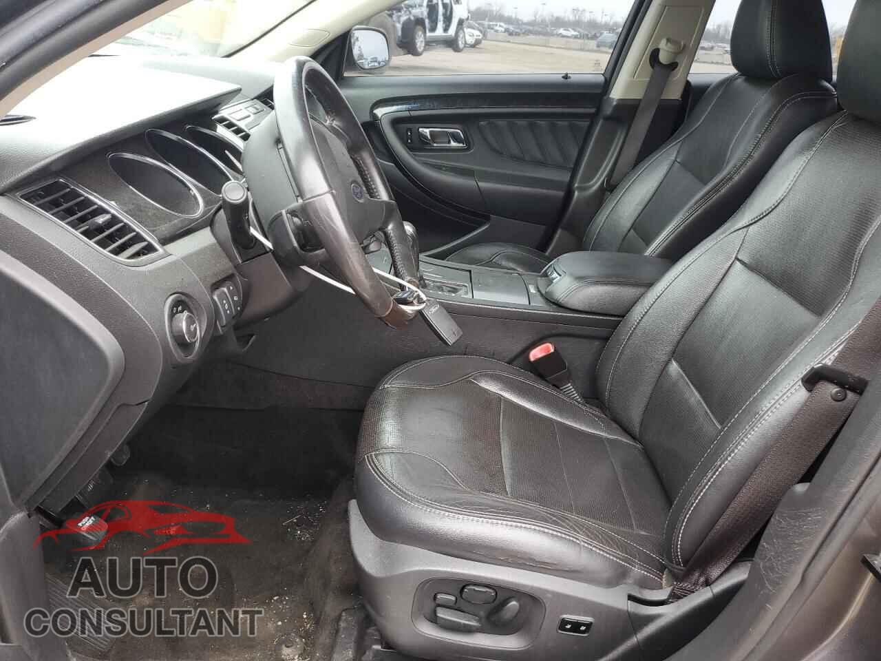 FORD TAURUS 2012 - 1FAHP2JW3CG107669