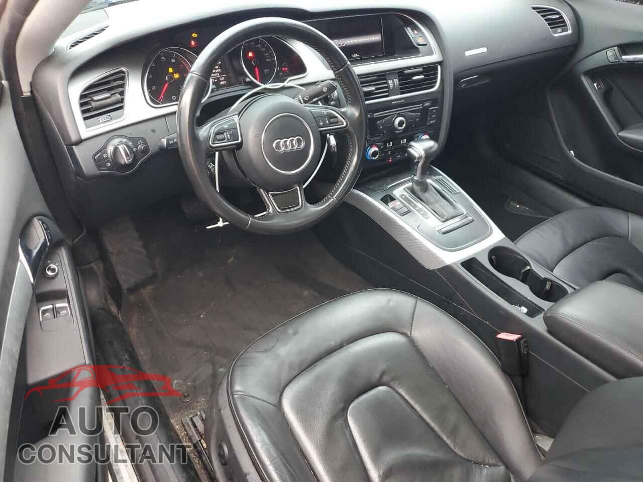 AUDI A5 2013 - WAUCFAFR5DA054625