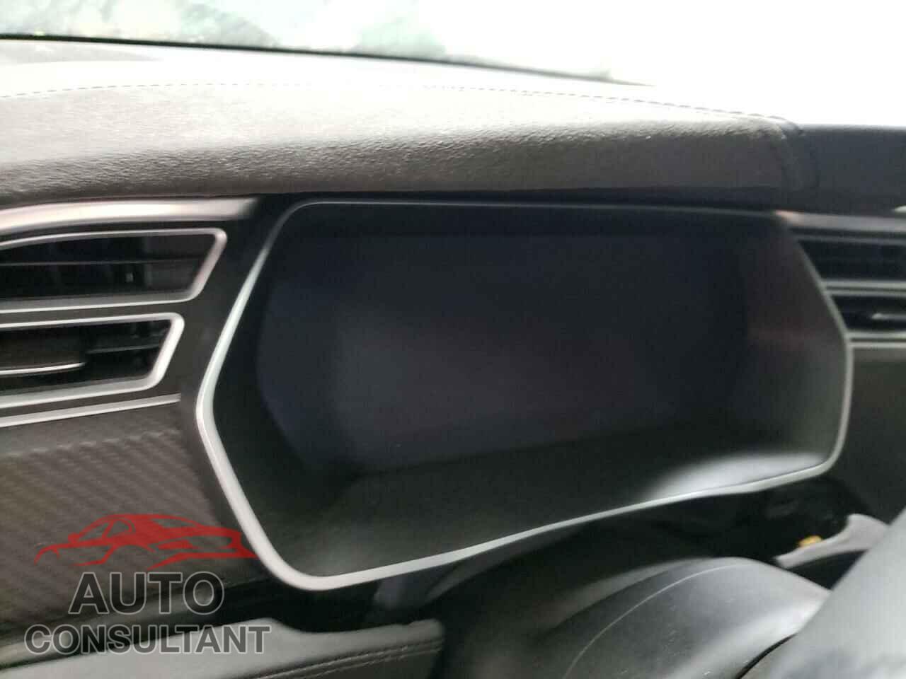 TESLA MODEL S 2017 - 5YJSA1E21HF190426