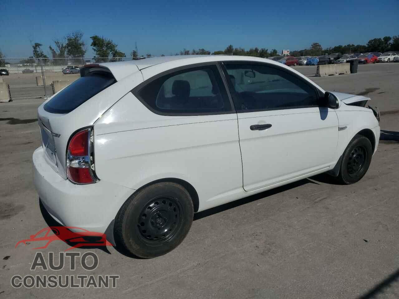 HYUNDAI ACCENT 2009 - KMHCM36C49U133737