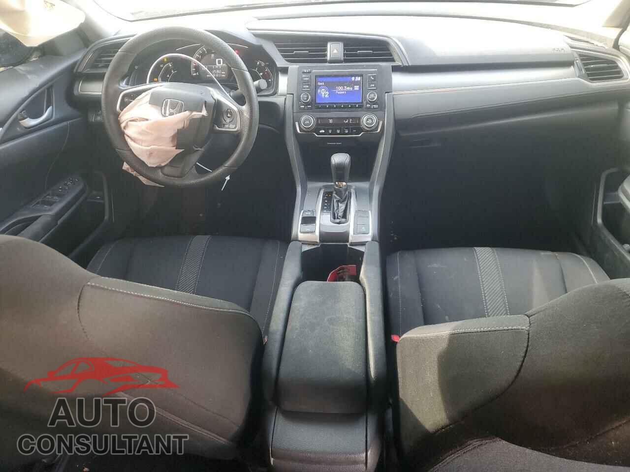 HONDA CIVIC 2017 - 2HGFC2F57HH566441