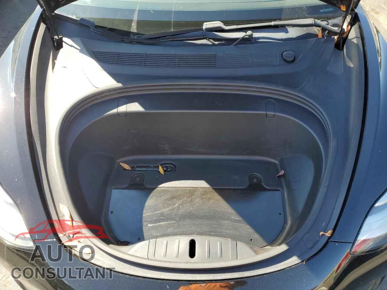 TESLA MODEL 3 2019 - 5YJ3E1EA2KF321564