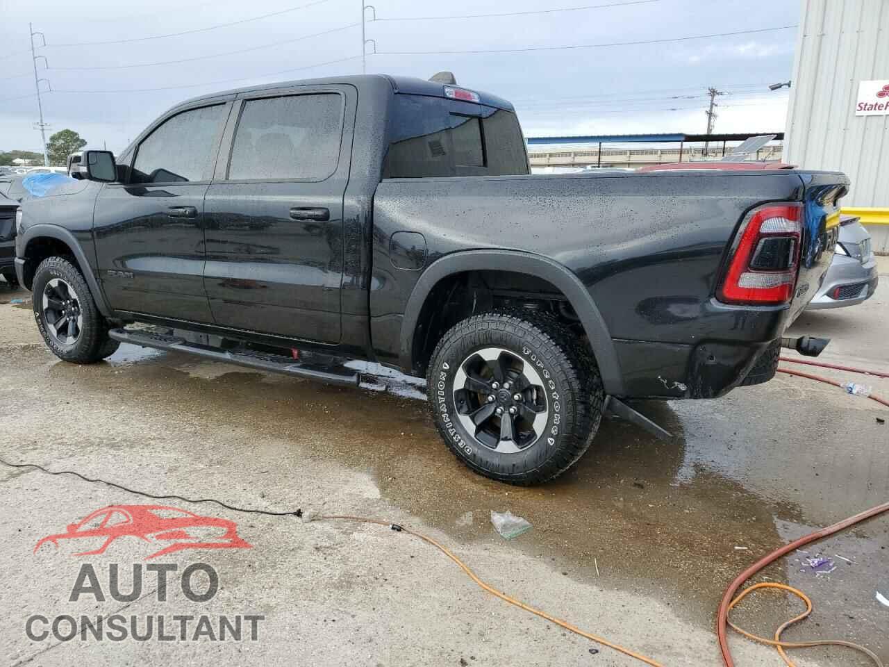 RAM 1500 2019 - 1C6SRFLT8KN823893