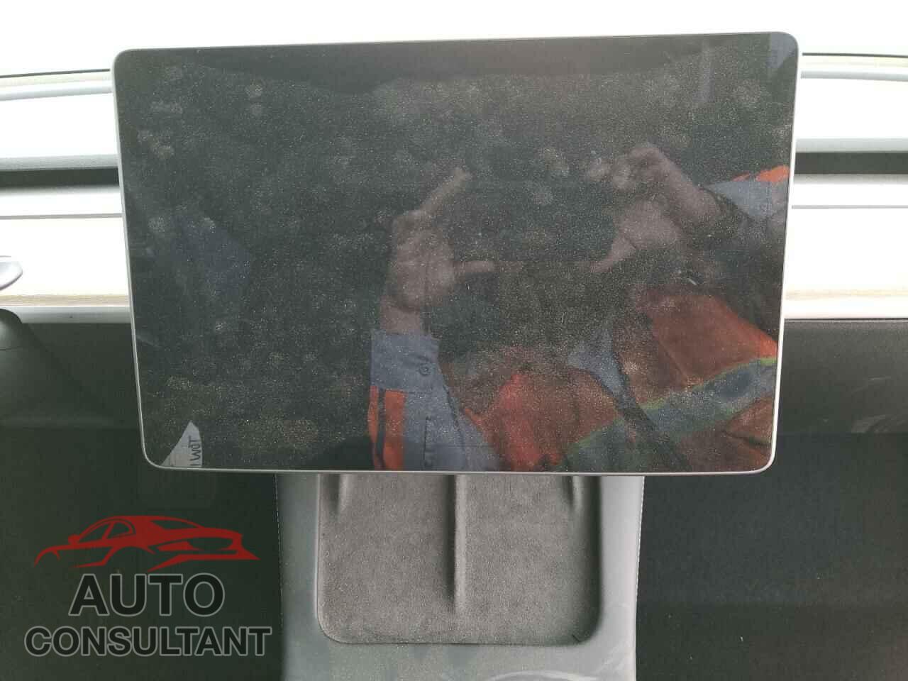 TESLA MODEL 3 2021 - 5YJ3E1EB8MF065233