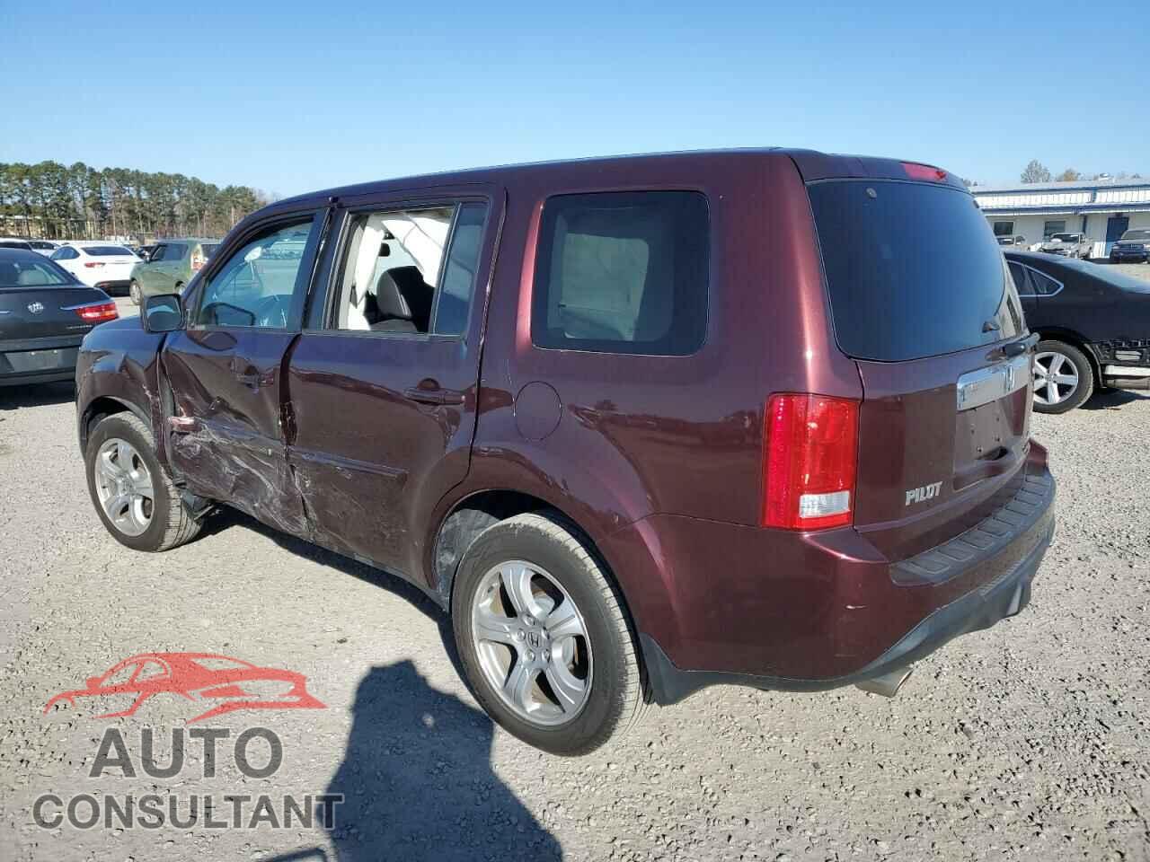 HONDA PILOT 2015 - 5FNYF4H57FB036643