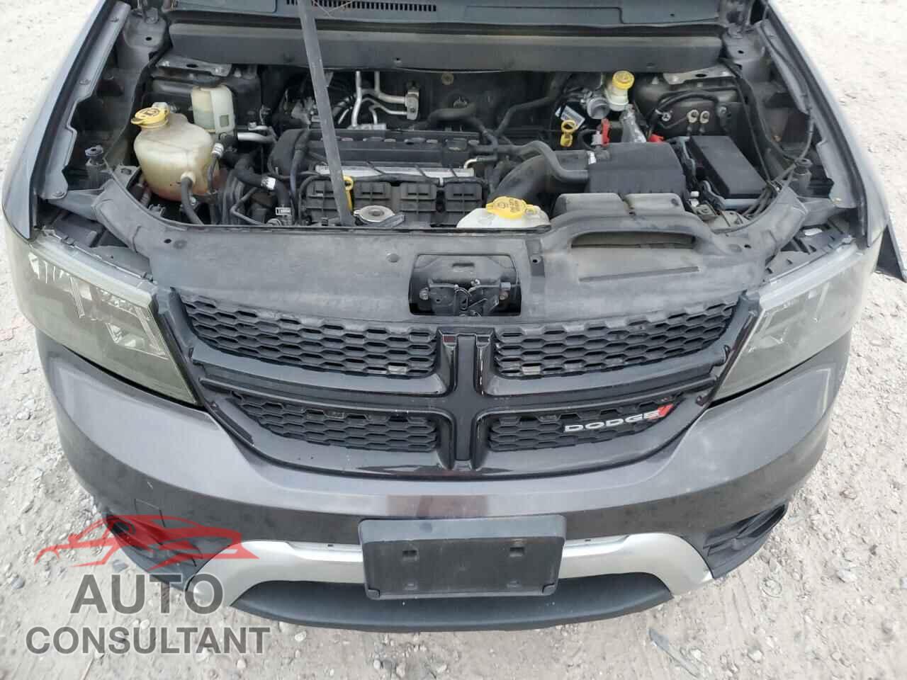 DODGE JOURNEY 2015 - 3C4PDCGB4FT752792