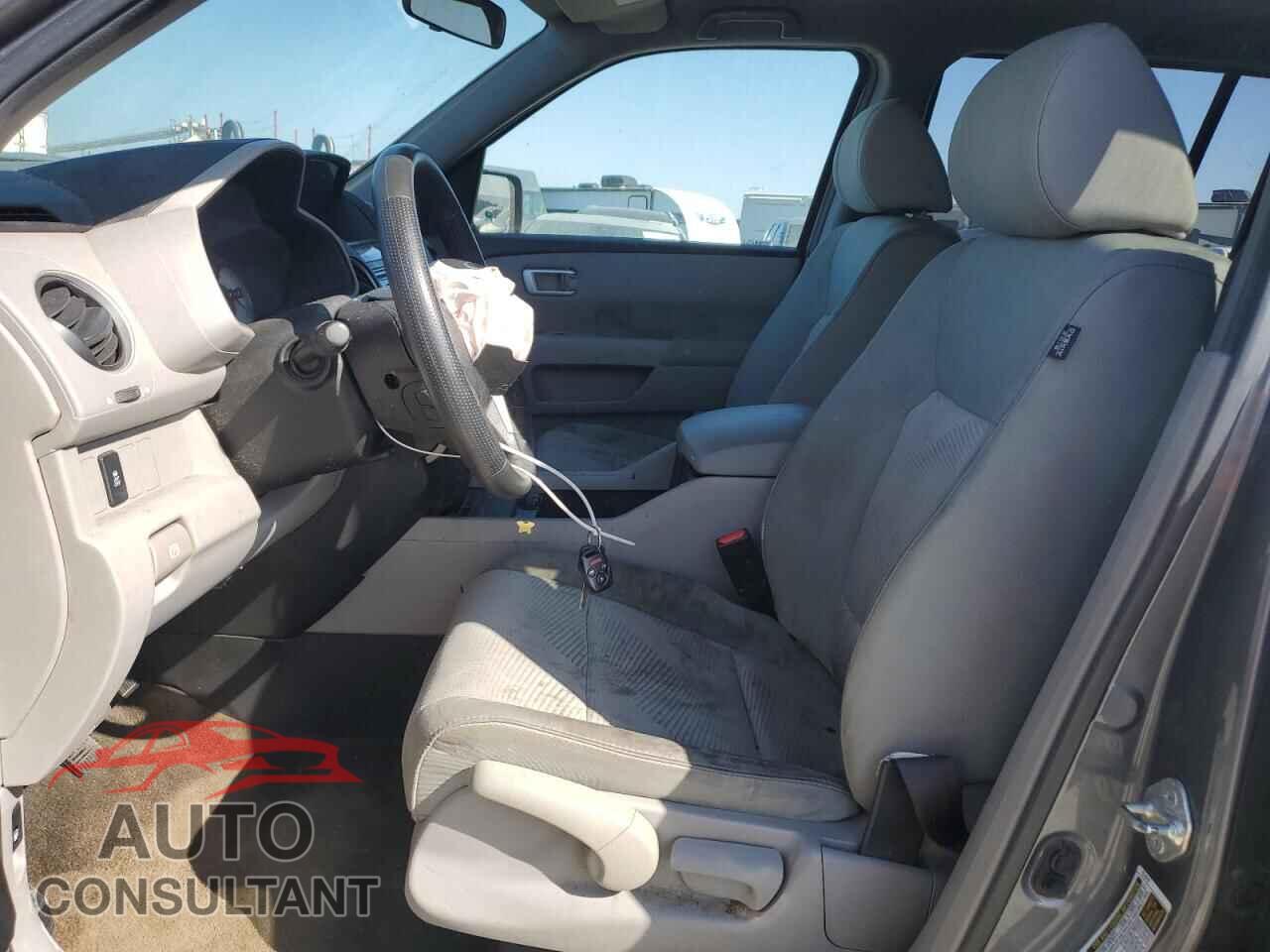 HONDA PILOT 2013 - 5FNYF3H29DB026158