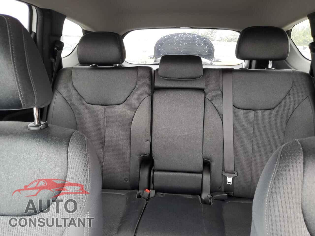 HYUNDAI SANTA FE 2023 - 5NMS14AJ8PH543501