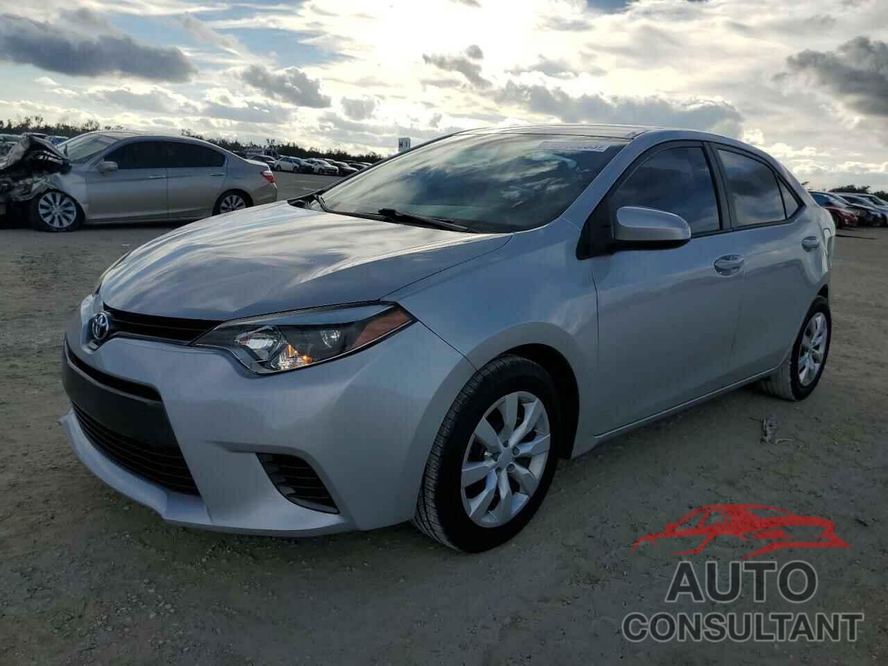 TOYOTA COROLLA 2015 - 2T1BURHE3FC429813