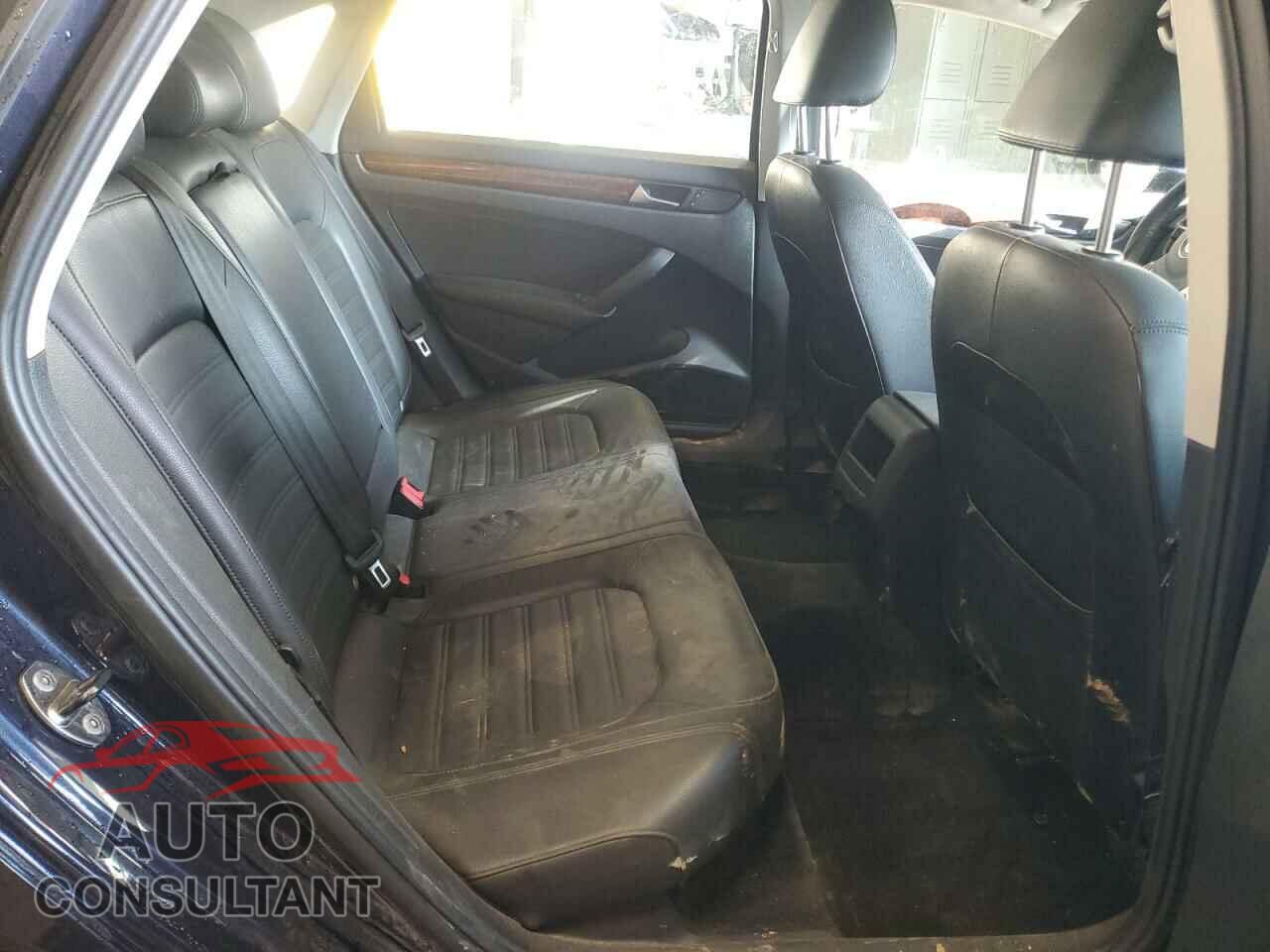 VOLKSWAGEN PASSAT 2012 - 1VWCH7A3XCC041520