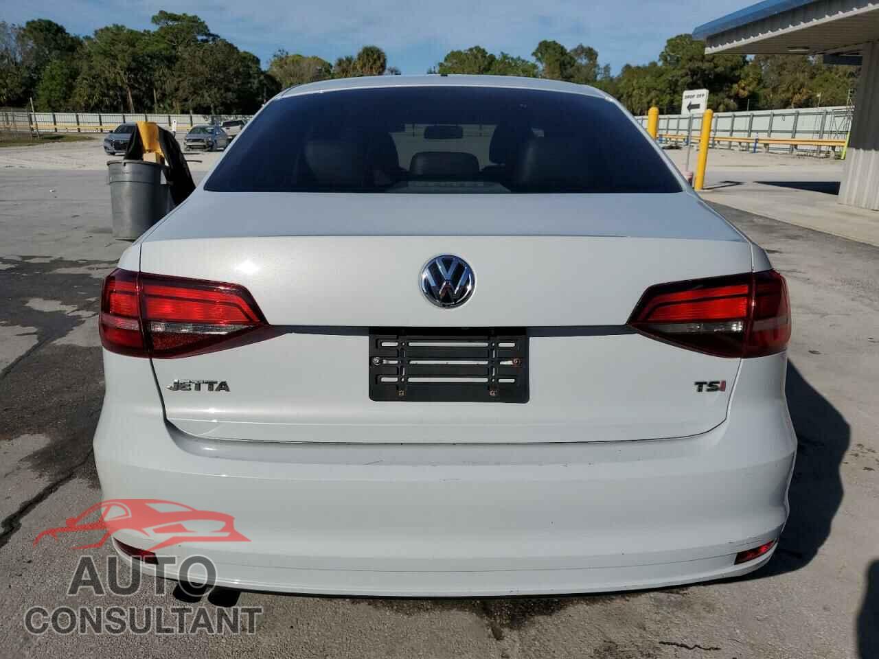 VOLKSWAGEN JETTA 2017 - 3VW2B7AJ3HM238143