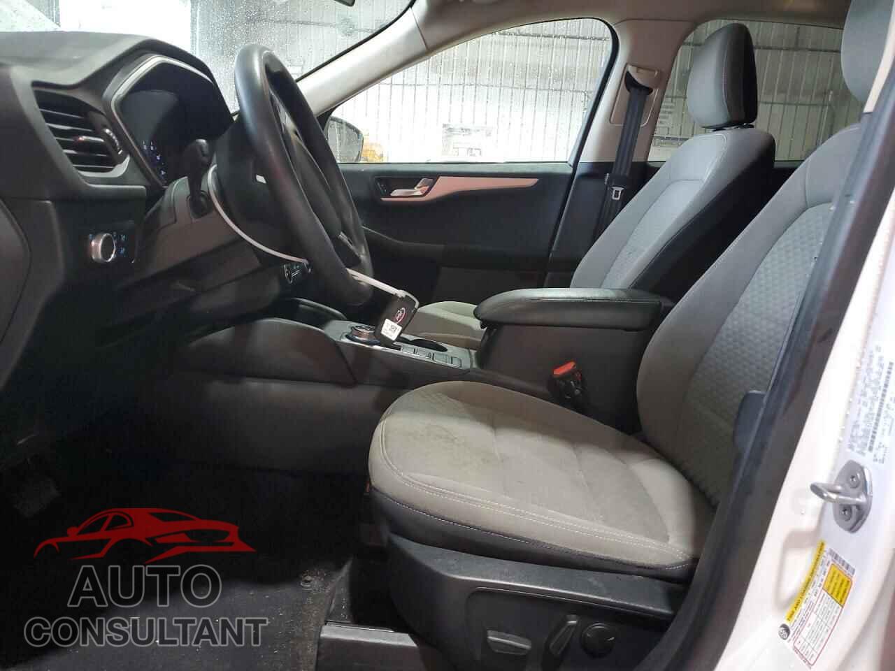 FORD ESCAPE 2020 - 1FMCU9G69LUA13970