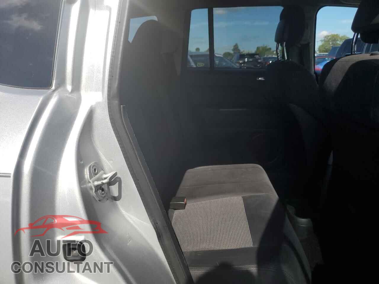 JEEP COMPASS 2012 - 1C4NJCBA4CD504199