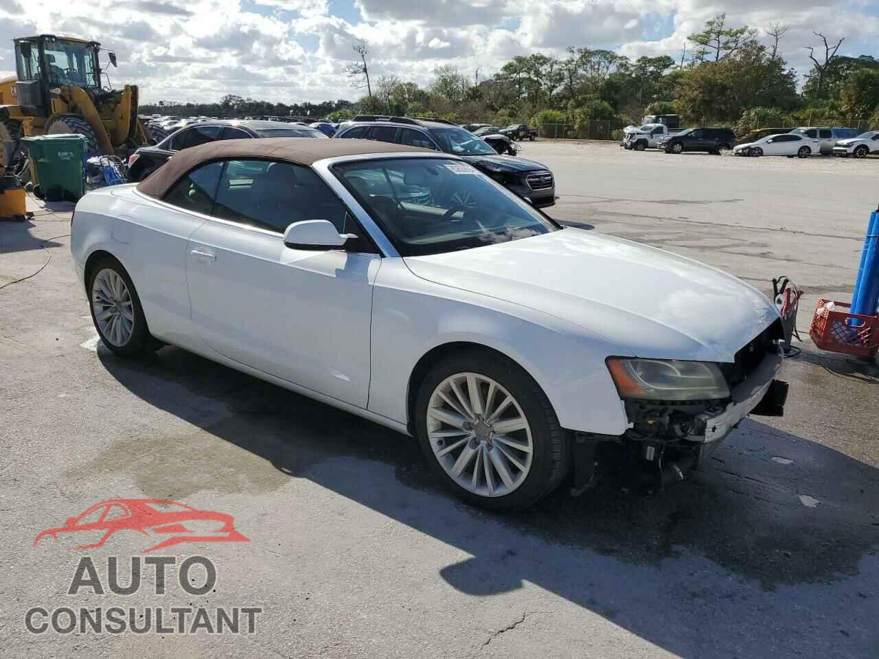 AUDI A5 2011 - WAULFAFH9BN021222